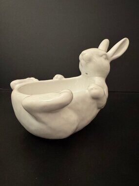 Pottery Barn White Easter Spring Bunny/Rabbit Bowl Ceramic Candy Dish Trinket